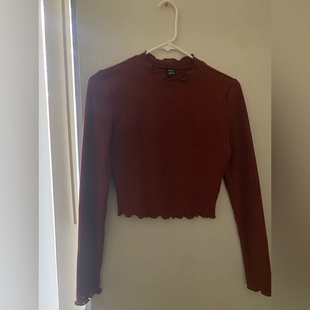 Women’s long sleeve top